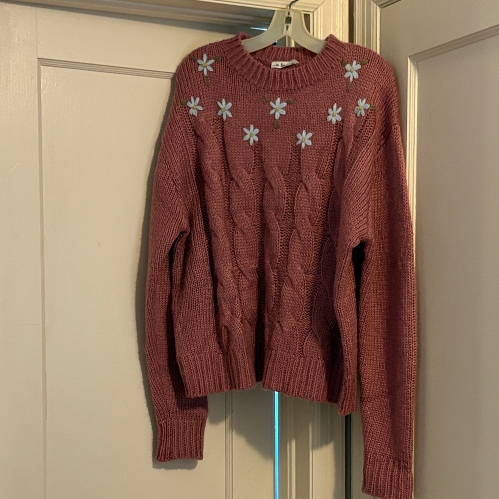 Elegant Floral Knit Sweater in Mauve